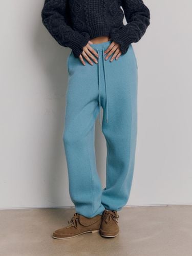 Demure Jogger Pants (Blue) - Maggie - Modalova