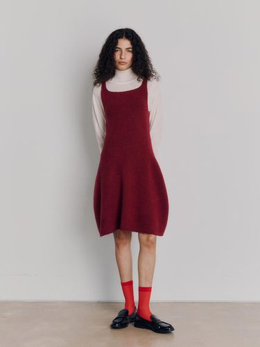 Eve Yak Dress (Wine) - Maggie - Modalova