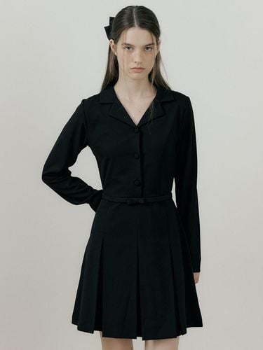 Collar Pleated Mini Dress [Black] - REORG - Modalova