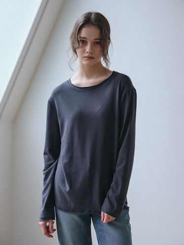 RAW EDGE LONG SLEEVE T-SHIRT_CHARCOAL - VEM.VER - Modalova