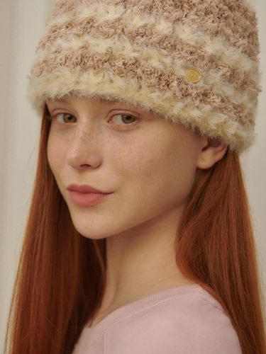 Triple Line Fur Beanie - PANDORAFIT - Modalova