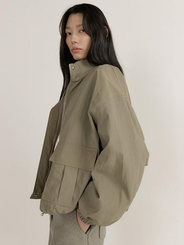 BIG POCKET WIND BREAKER JUMPER (KHAKI) - Lemme - Modalova