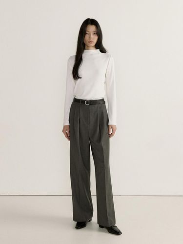 BASIC TWO TUCK PANTS (2COLOR) - Lemme - Modalova