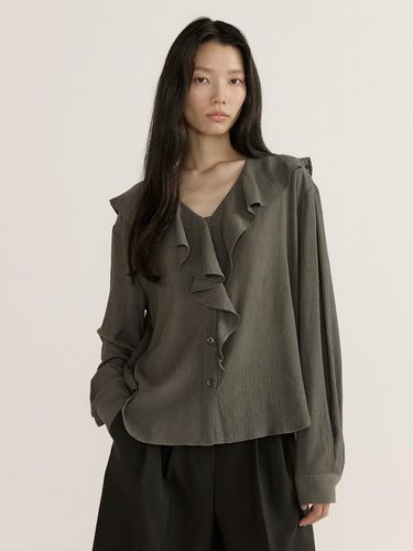 VOLUME RUFFLE BLOUSE (3COLOR) - Lemme - Modalova