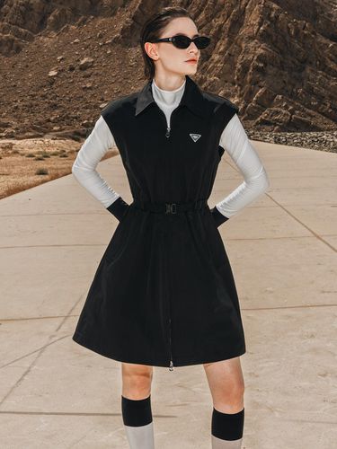 Memory Wind Outer Dress (Black) - OBER GOLF & SPORTS - Modalova