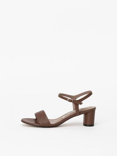 MYRIAD SANDALS in REGULAR BROWN - CHAUSSURE LAPIN - Modalova