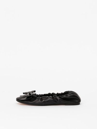 Dorothee Ribbon Flats in BLACK - CHAUSSURE LAPIN - Modalova