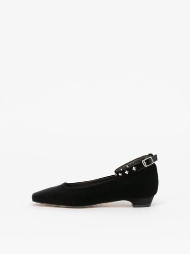 Trefola Embellished Flats in VELVET - CHAUSSURE LAPIN - Modalova