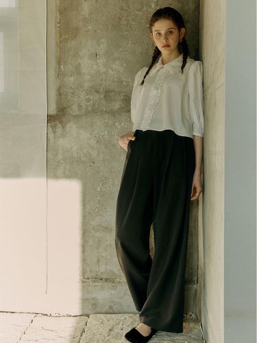 WIDE PLEATED PANTS_KHAKI BROWN - CELITAILS - Modalova