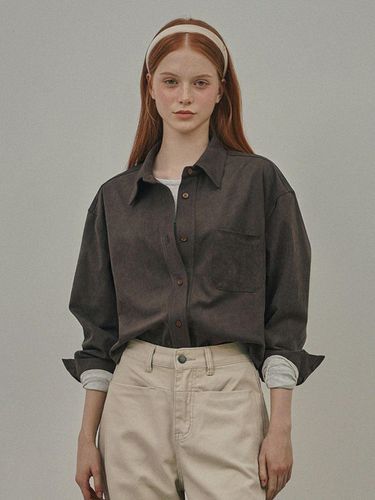 Yorny Suede Semi-cropped Shirt - TWEE - Modalova