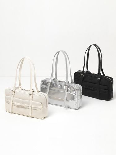 Rizzle Nylon Shoulder Bag 3colors_H74340020 - CARLYN - Modalova