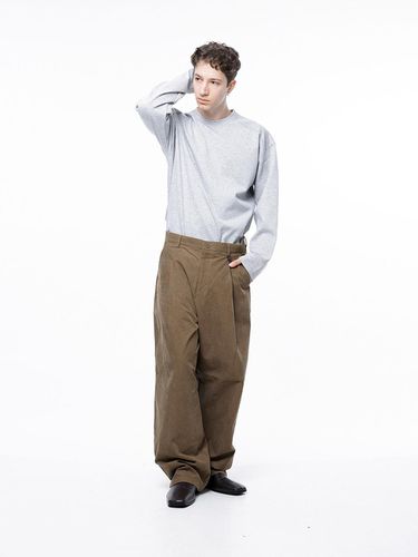 Corduroy One - tuck Wide Pants - Brown / M243PT01B - Chance’s noi - Modalova