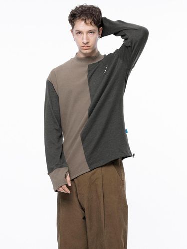 Circle Reverse Wool Hlaf - neck Sweat - Khaki Beig - Chance’s noi - Modalova