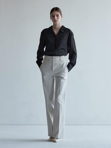 COTTON NO TUCK PANTS_WHITE - mu:arvo - Modalova