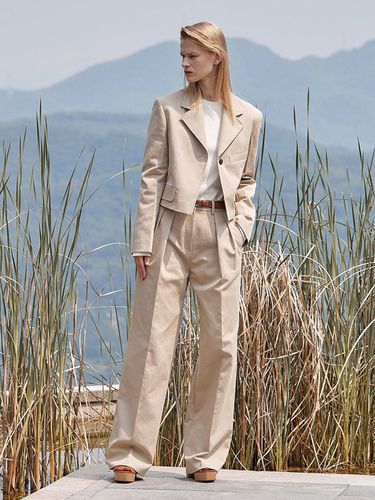 COTTON TWO TUCK PANTS_BEIGE - mu:arvo - Modalova