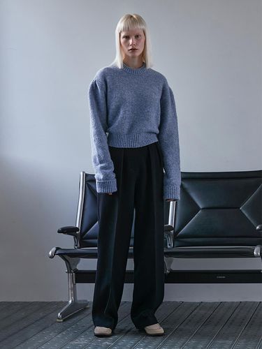 TWO TUCKED WIDE WOOL PANTS_NAVY - mu:arvo - Modalova