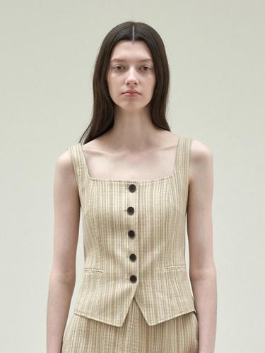 SQUARE NECK SLEEVELESS TOP_BEIGE STRIPE - mu:arvo - Modalova