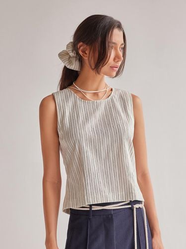 WAY SLEEVELESS TOP - mu:arvo - Modalova