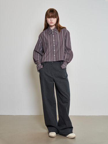 Wide Tuck Transformed Pants _CHARCOAL - mu:arvo - Modalova