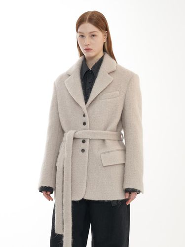 Hairy Tailored Belted Coat_Grayish Beige - mu:arvo - Modalova