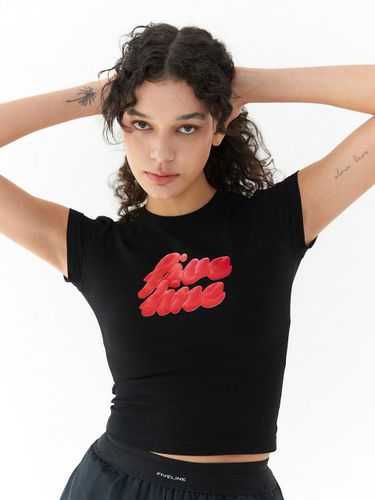 Logo Print Crop T-shirt (Black) - FIVELINE - Modalova