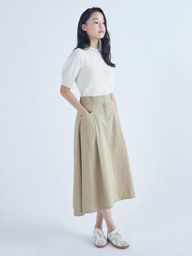 Tuck Detail Skirt A241PWS204 - NICE CLAUP - Modalova