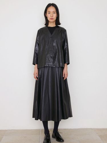 Leather full pleats skirt - manuelle et guillaume - Modalova