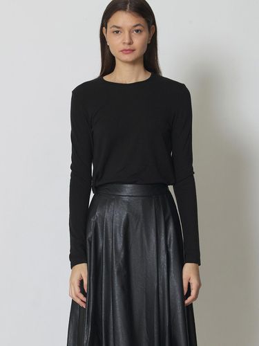 Wool jersey sleek neck top black - manuelle et guillaume - Modalova