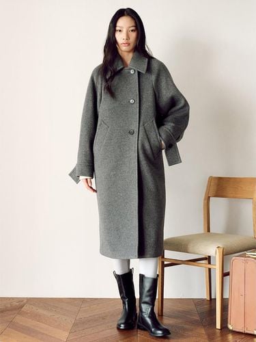 Signature Volume Silhouette Coat - kuho plus - Modalova