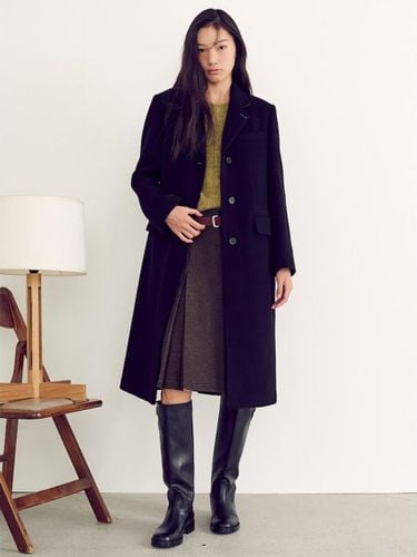 Signature Back Button Tailored Coat - kuho plus - Modalova