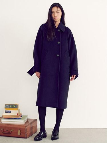 Signature Volume Silhouette Coat - kuho plus - Modalova