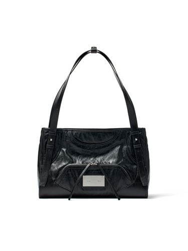 TWO WAY STRAP SQUARE BAG IN BLACK - Matin Kim - Modalova