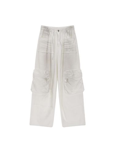 DIRTY WASHED HEAVY CARGO PANTS IN - Matin Kim - Modalova