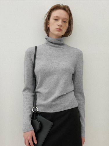 ESSENTIAL CASHMERE LOOSE HIGH NECK KNIT (T-6981) - Atelier Nain - Modalova