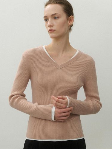 ESSENTIAL RYAN WOOL V NECK KNIT (T-6978) - Atelier Nain - Modalova