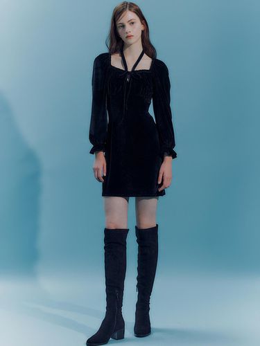 Kaarina Velvet Mini Dress (2 Colors) - IvanaHelsinki - Modalova