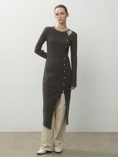 ESSENTIAL DANIEL CUTOUT KNIT DRESS (OP-6245) - Atelier Nain - Modalova