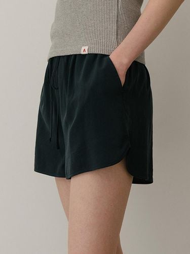 A label running shorts_navy - AARAN - Modalova