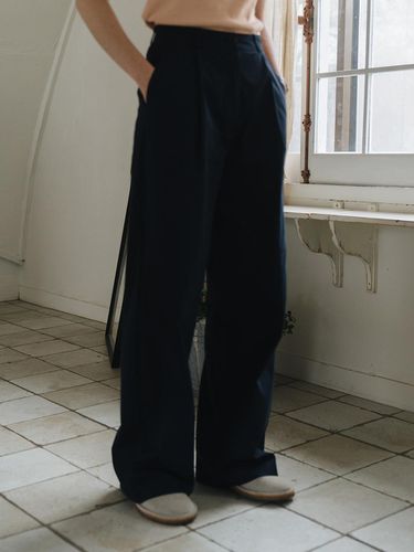 One tuck out pocke pants_navy - AARAN - Modalova