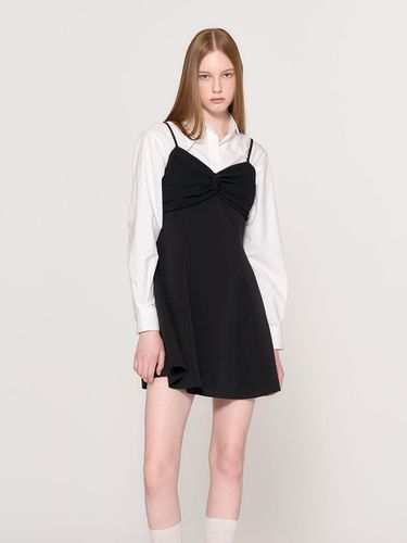 Volume Sleeveless dress [BLACK] / WBD3L15502 - GENERAL IDEA - Modalova