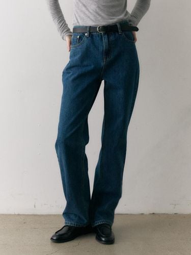 Essential Straight Fleece-Lined Premium Denim Pants - OSTKAKA - Modalova