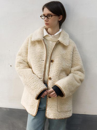 Reversible Shearling Leather Jacket [Beige] - OSTKAKA - Modalova