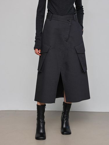 A - line Cargo Skirt _ Charcoal - mu:arvo - Modalova