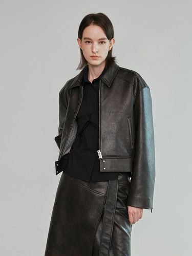 Oversized Leather Padded Jacket _ - mu:arvo - Modalova