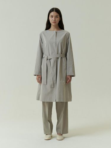 Timeless trench coat - beige - AYU - Modalova