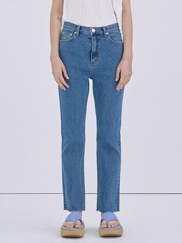 Semi Bootscut Denim Pants_Blue - WNDERKAMMER - Modalova