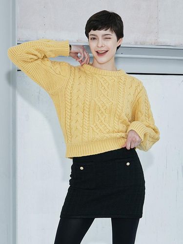 Cashmere cable crew neck knitwear - yellow - cordinary - Modalova