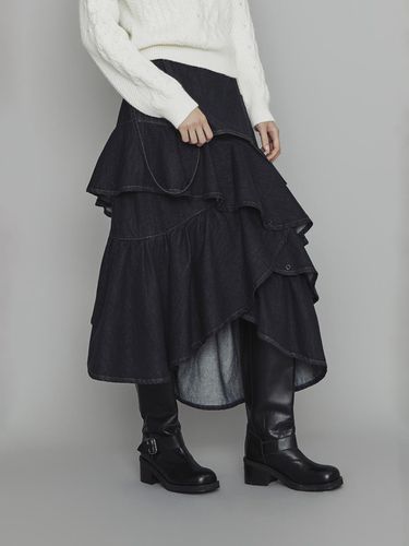 Atelier] Eyelet Suspender Denim Skirt (dark ) - LUCKY CHOUETTE - Modalova