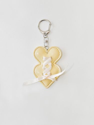 Double heart keyring_buttery yellow - DU MATIN - Modalova