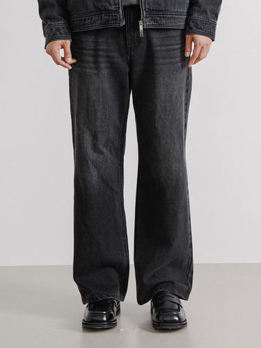 Men's wide fit denim pants (GREY) - ADHOC - Modalova